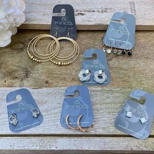 NWT MINICCI EARRING LOT BUNDLE OF 8 EARRINGS.
